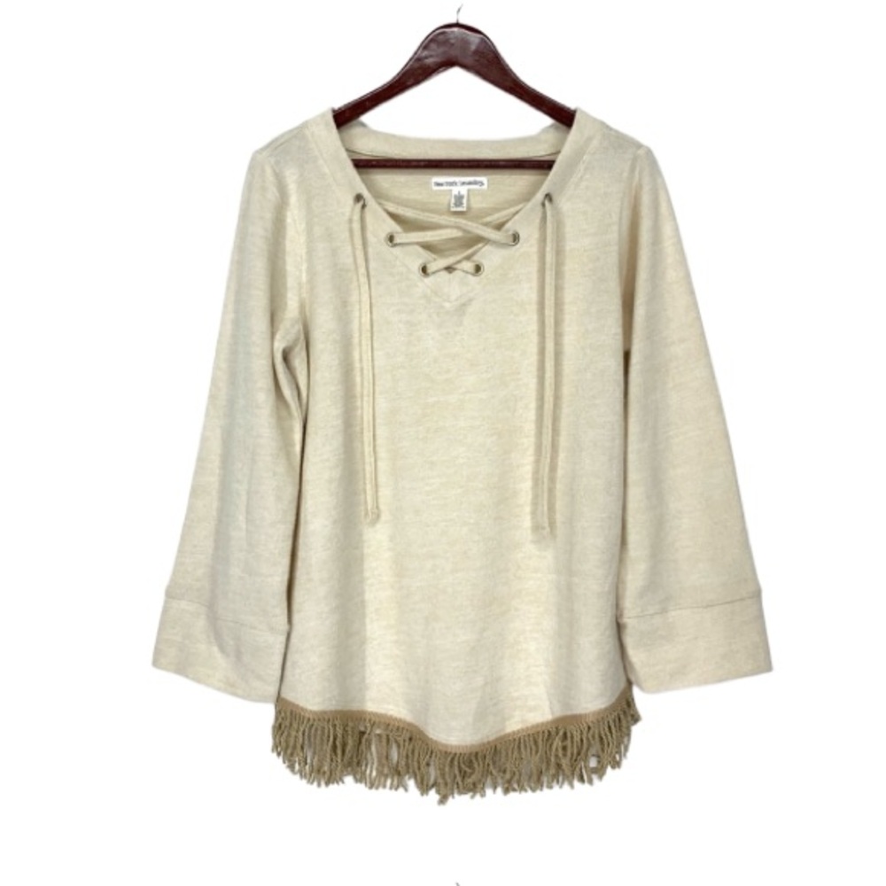 New York Laundry Oatmeal Heather Fuzzy Lace Up V-Neck Bell Sleeve Fringe Sweater